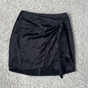 🆕 NWT Express black mini skirt womens US size 2